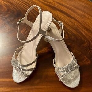 Perfect holiday/prom shoes, size 10, silver glitter/bejeweled, worn once.